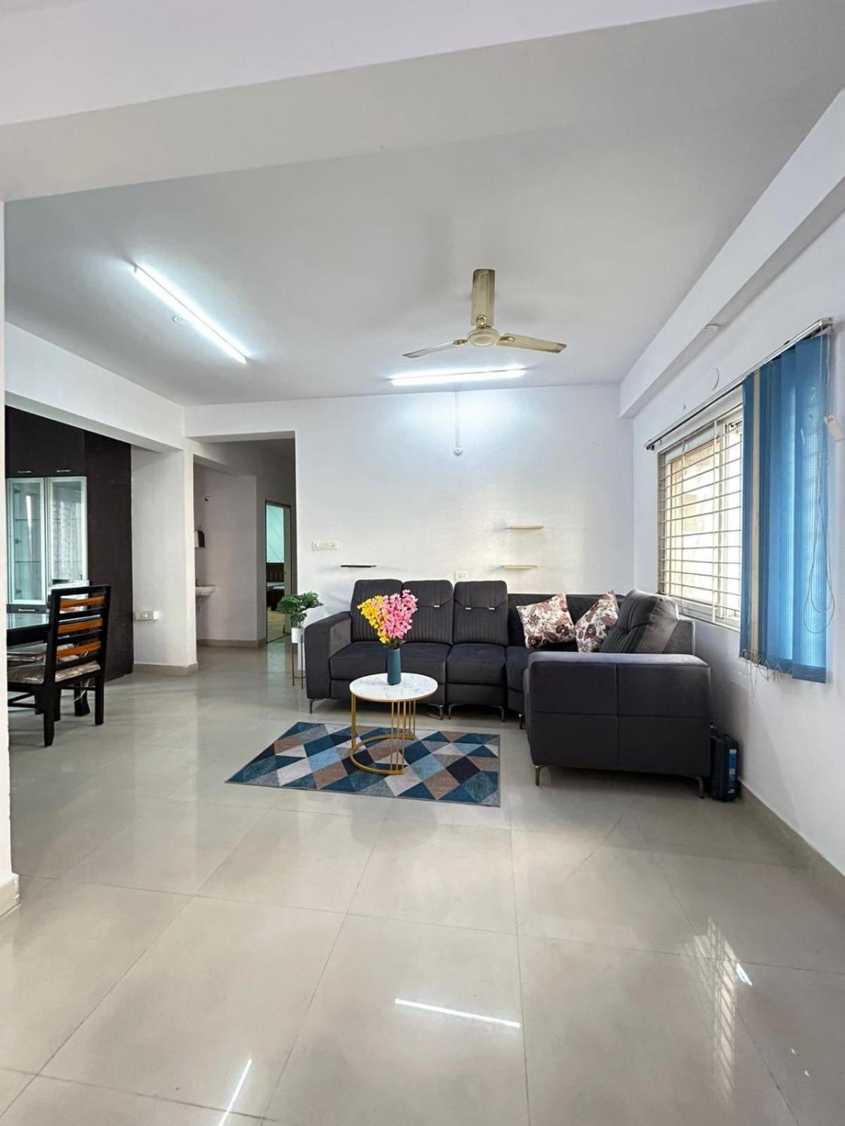 Ss Kc Rockside Apartment *