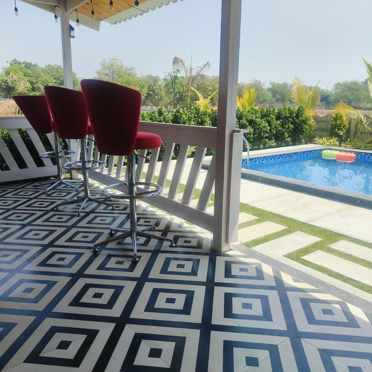 Private Pool 3bhk Wooden Moinabad Kukufarm * Hyderabad