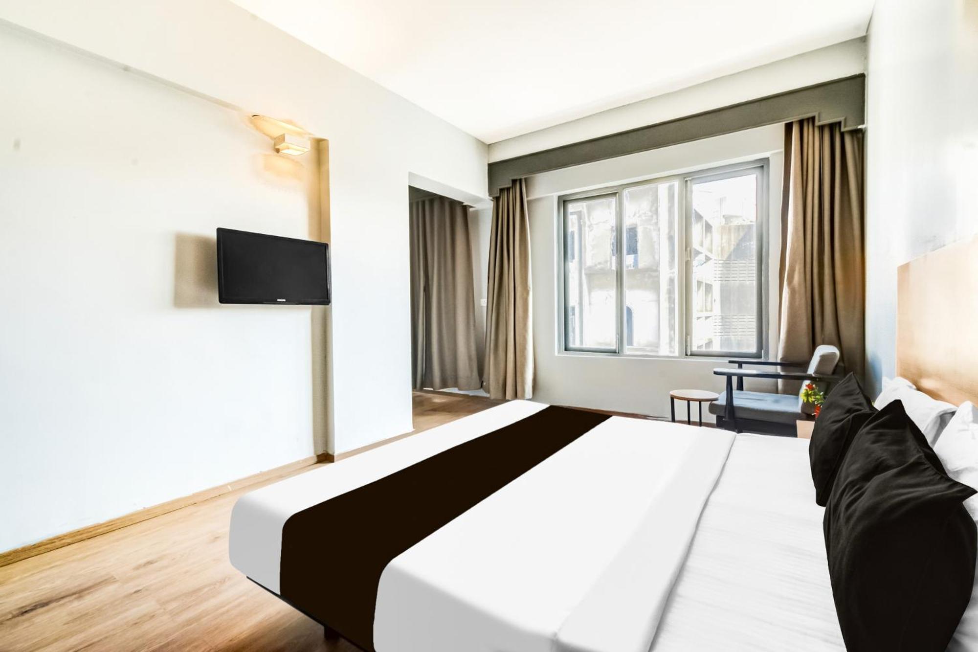 Hotel Super Townhouse Lakdikapul