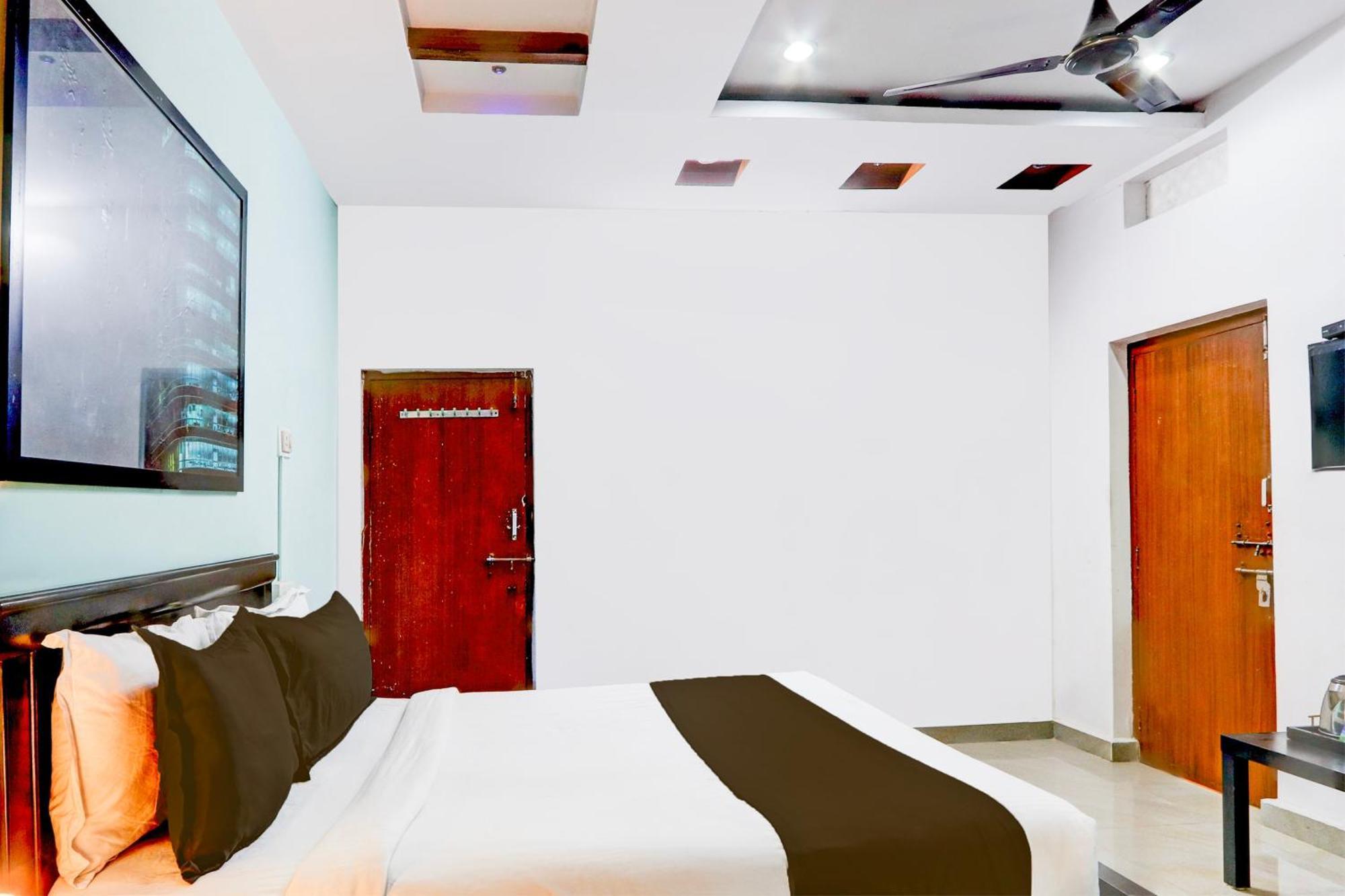 O Pleasant Hotel Maula Ali
