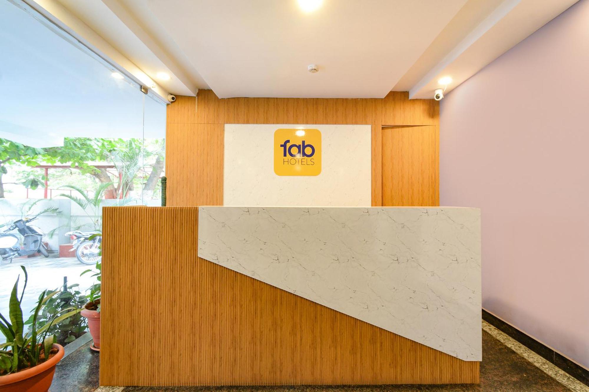 Hotel Fabhotel The Cinco Primera Hyderabad