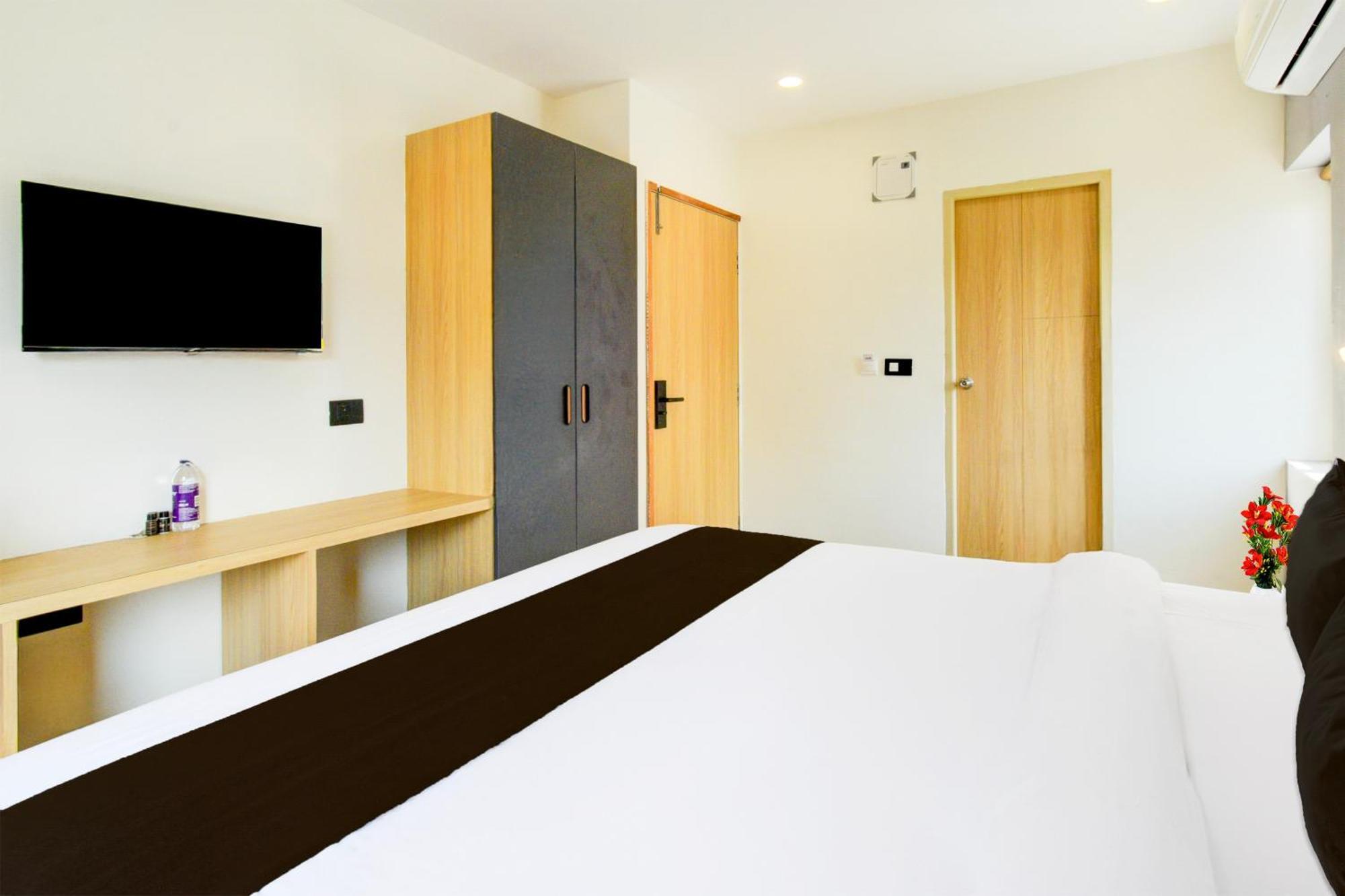 Townhouse Aarav Business