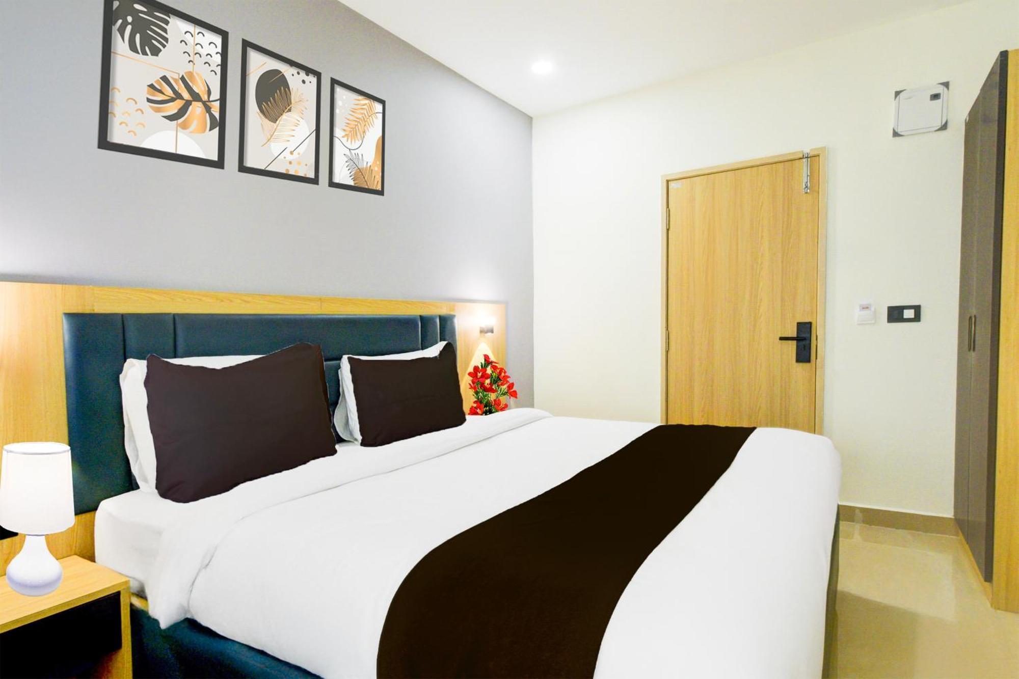 Townhouse Aarav Business