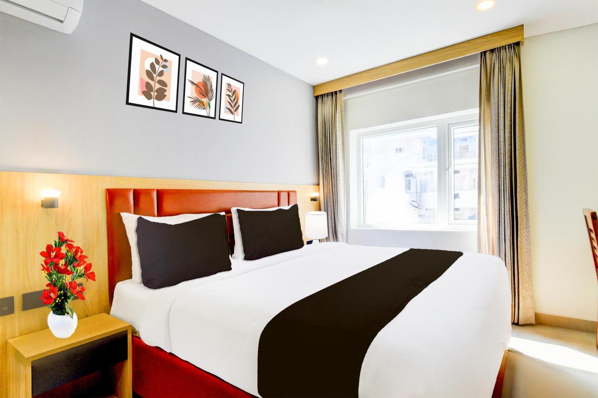 Hotel Townhouse Aarav Business