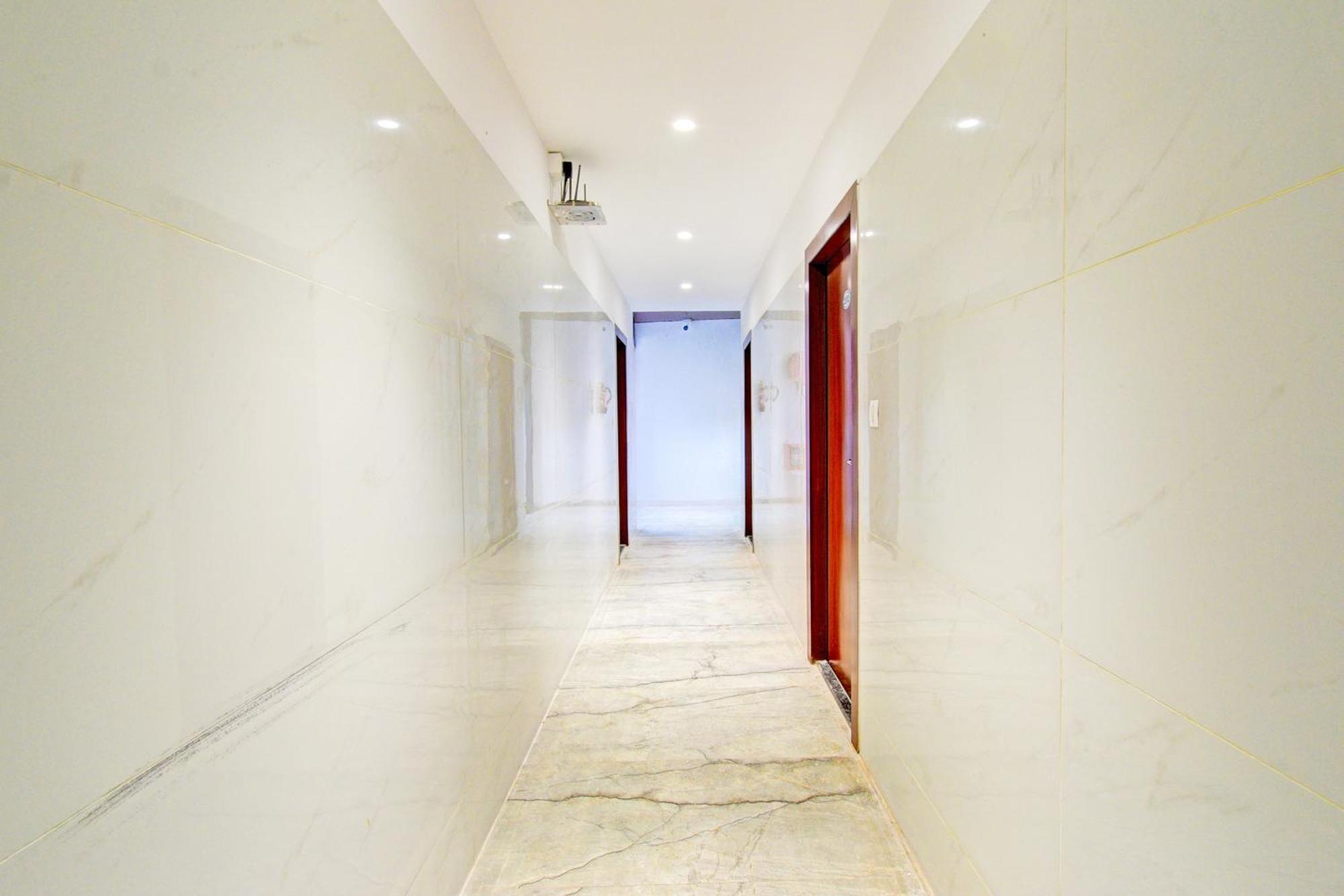 Super O Laura Hotel Hyderabad