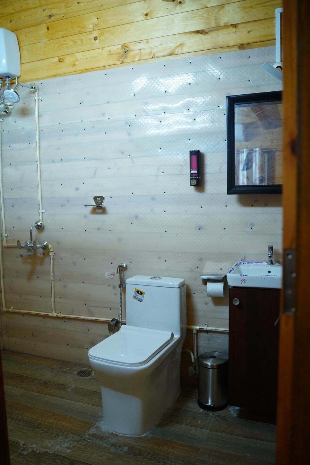 Anagha, Wooden With Private Pool Holiday home Hyderabad