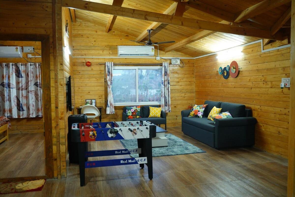 Holiday home Anagha, Wooden With Private Pool Hyderabad