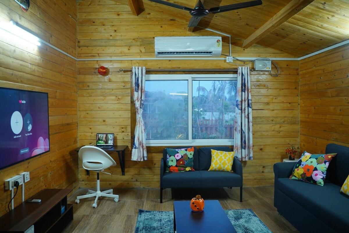 Anagha, Wooden With Private Pool Hyderabad