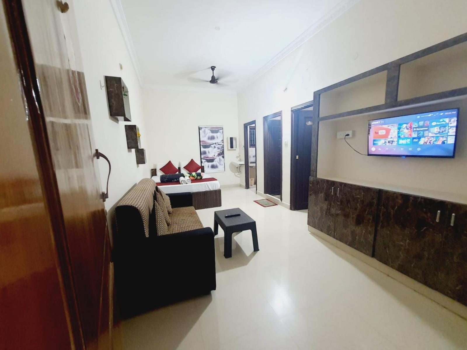 Mk Hotel