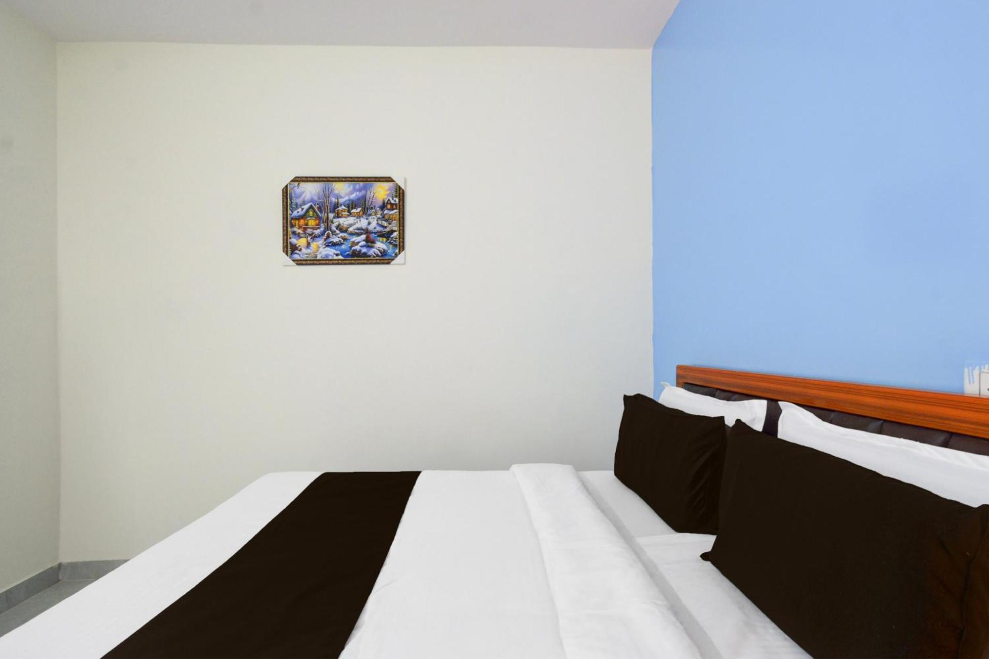 Hotel O Ruby Grand Hyderabad