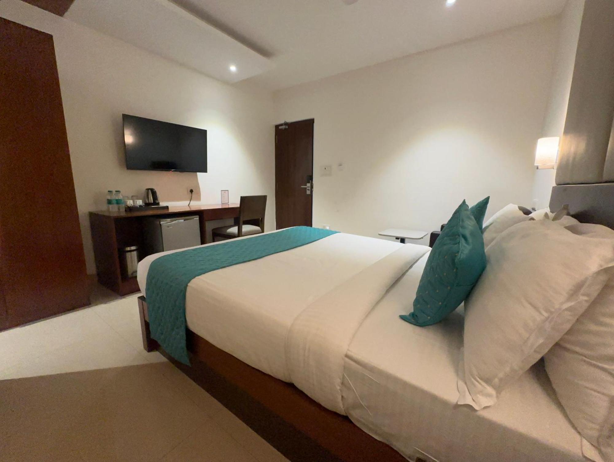 Hotel Maritan - Hitech City,
