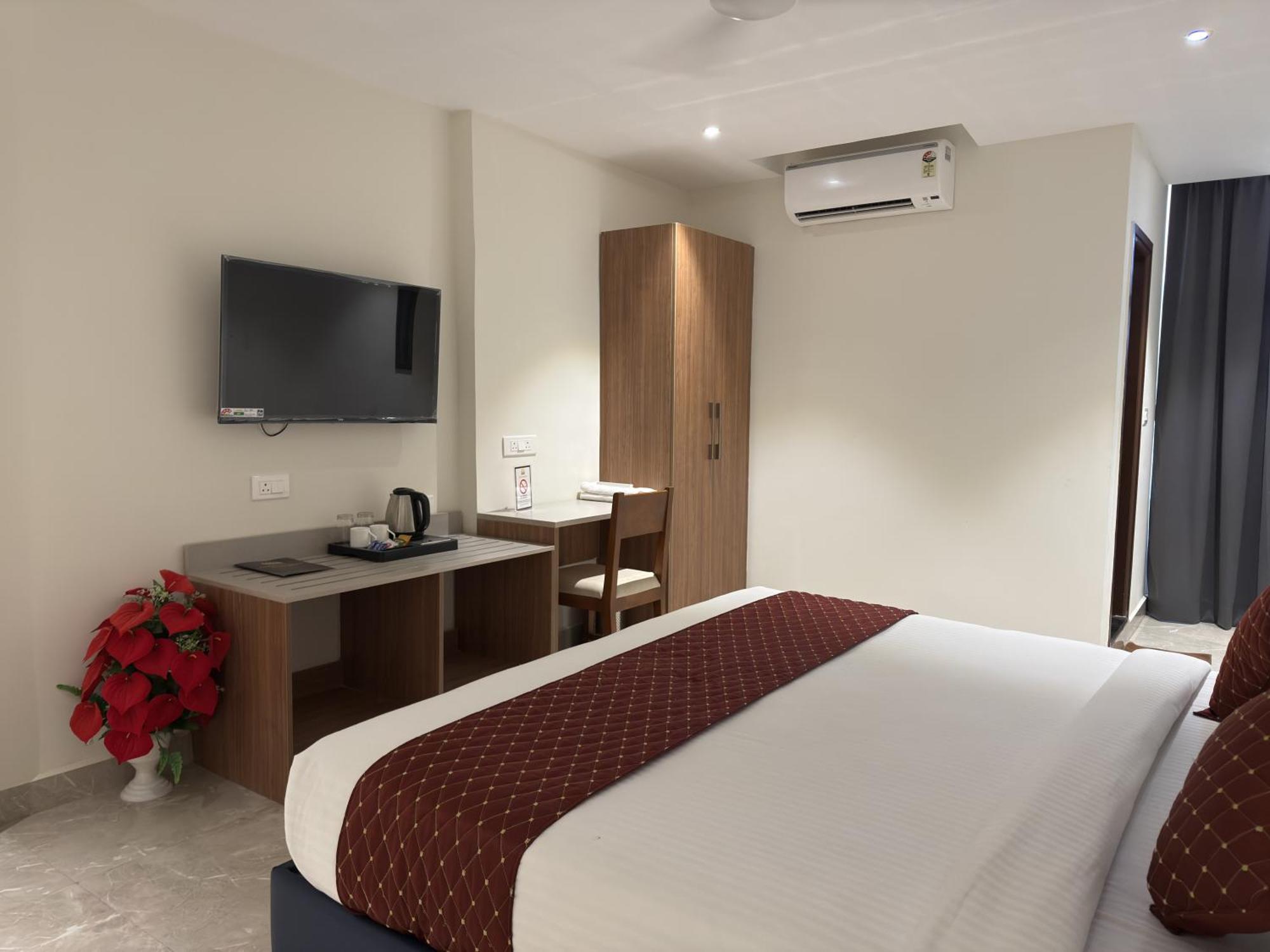 Hotel Maritan - Hitech City,