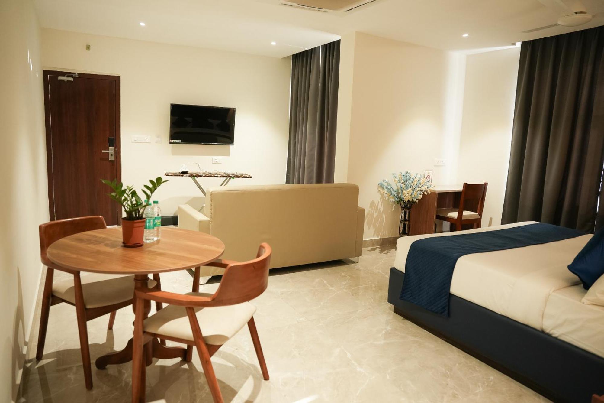 Hotel Maritan - Hitech City, 3*