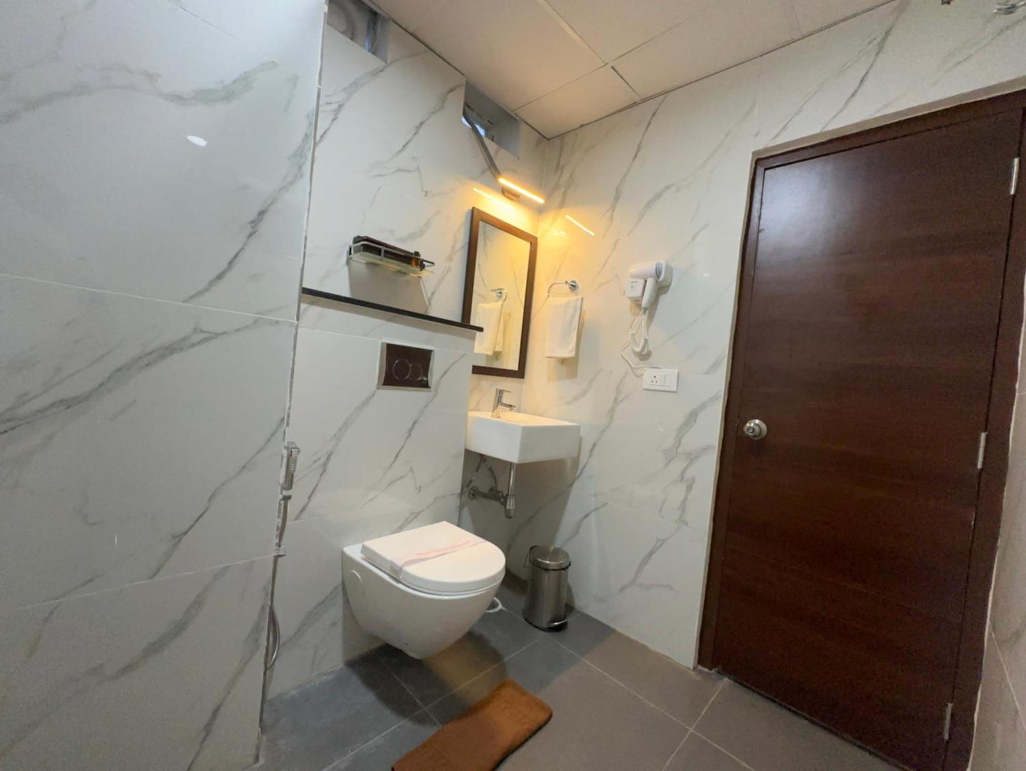 Maritan - Hitech City, 3*