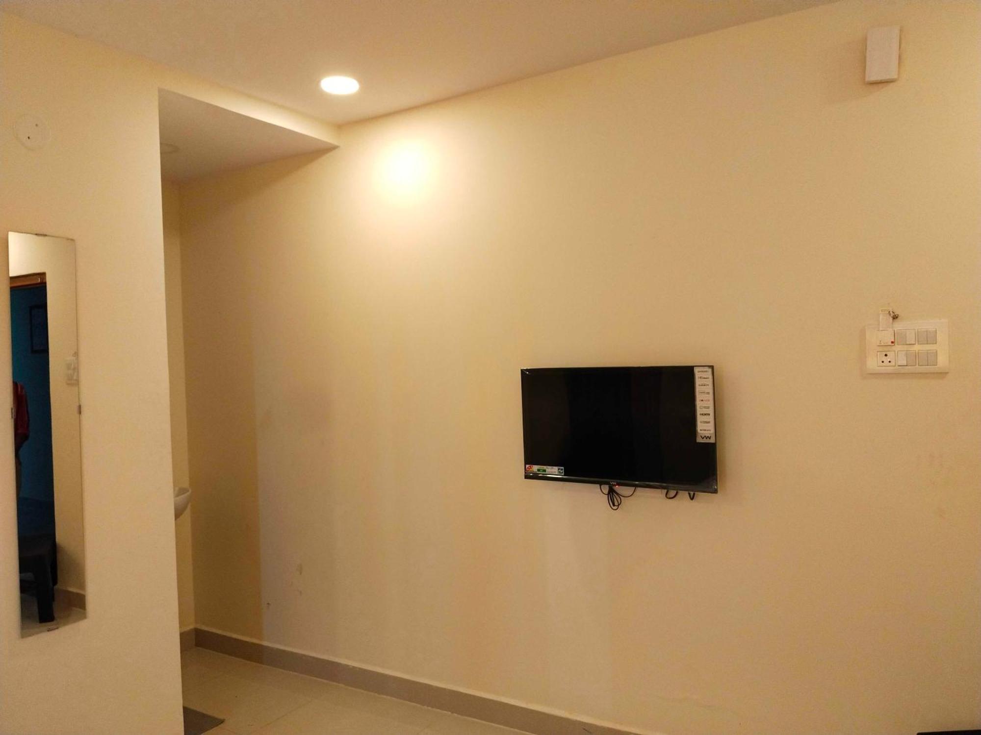 Hotel Townhouse De Alphabet - Gandimaissamma 4*
