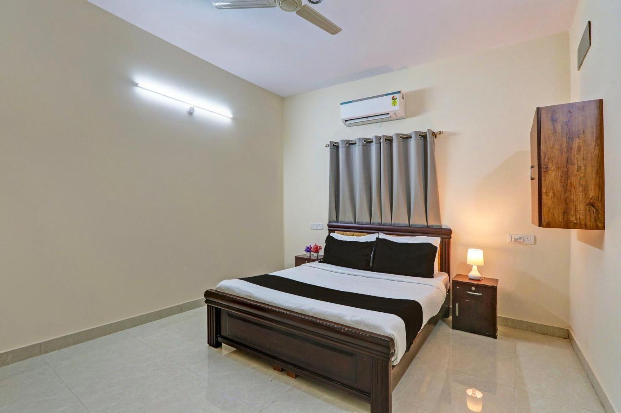 Hotel Super Collection O Sri Nirvana Edge Hyderabad
