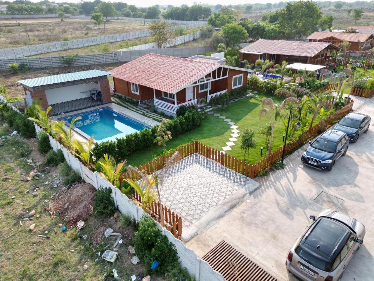 Private Pool 3bhk Wooden Moinabad Kukufarm * Hyderabad