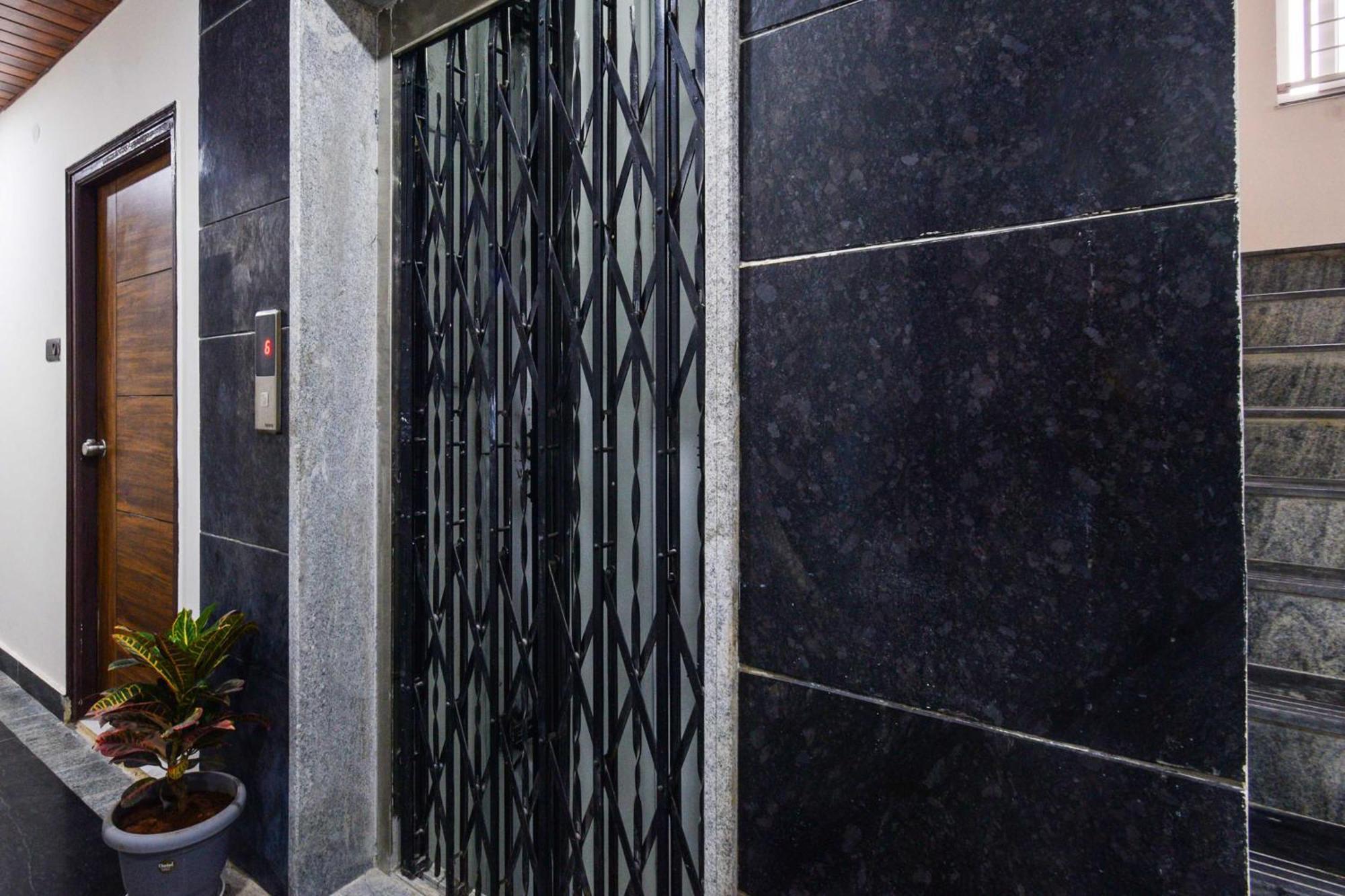 Hotel Super O Gachibowli Near Isb Hyderabad