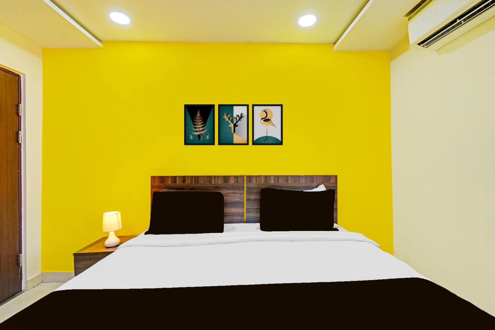 Super Collection O Kondapur Hyderabad Formerly Dunes Kondapur (Telangana)