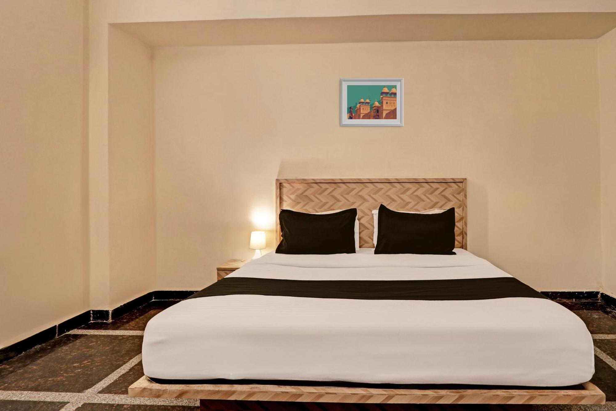 O Living Tree Hotel 4*