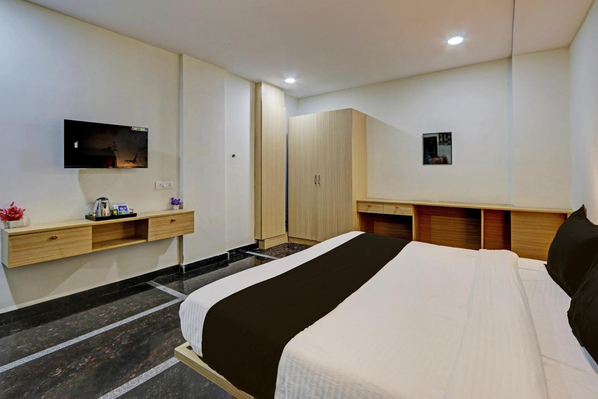 O Living Tree 4* Hyderabad