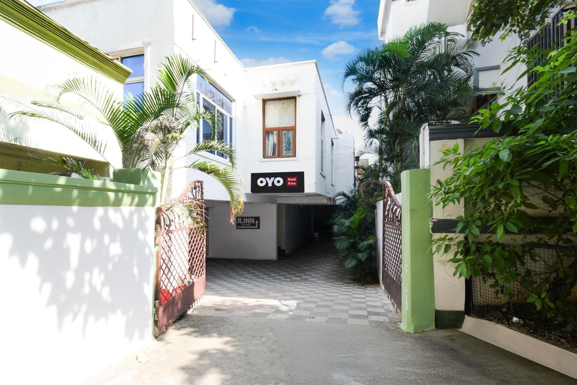 Collection O Peddamma Gudi Formerly Loyal Suits 3* Hyderabad