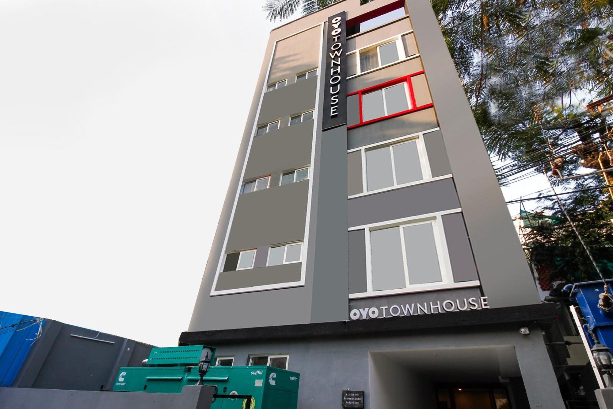 Hotel Super Townhouse Rcc Elite 4*