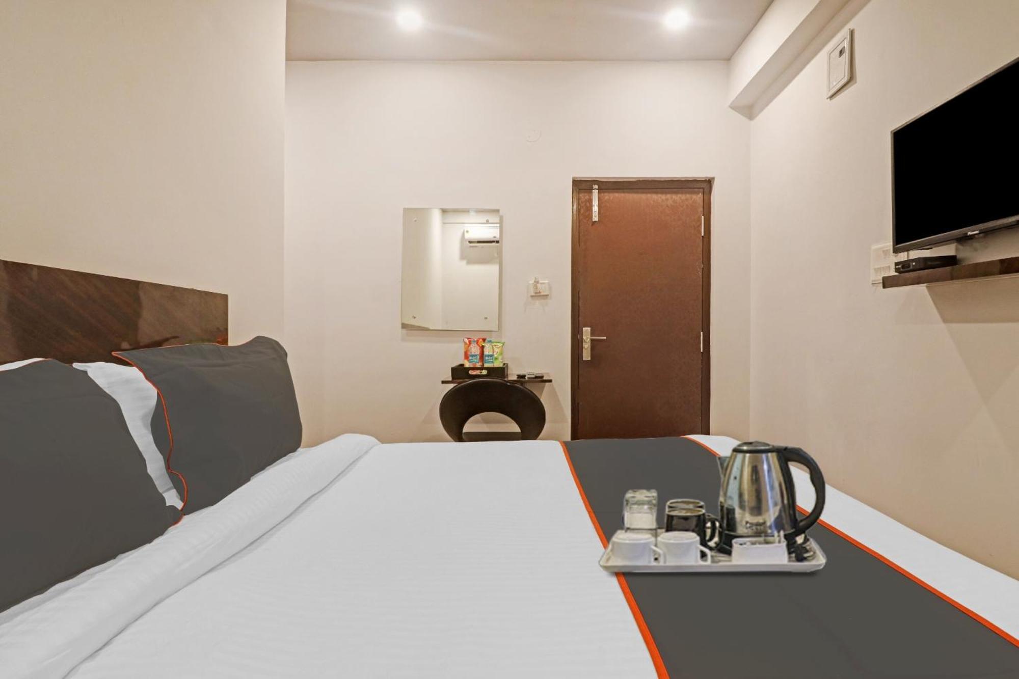 Super Townhouse Rcc Pristine Hotel Hyderabad