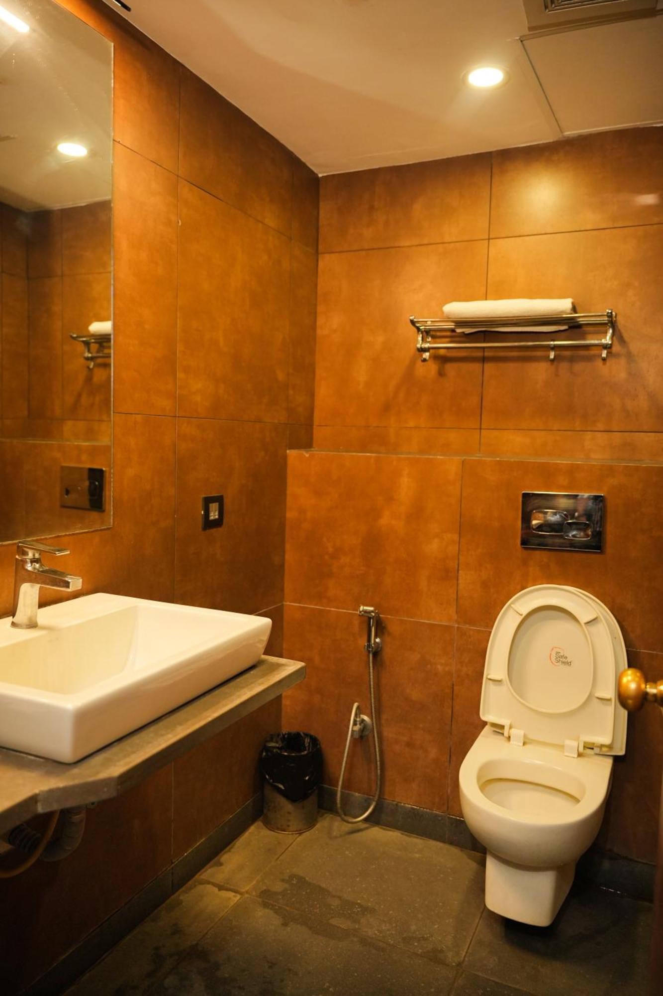 The Cent 3* Hyderabad
