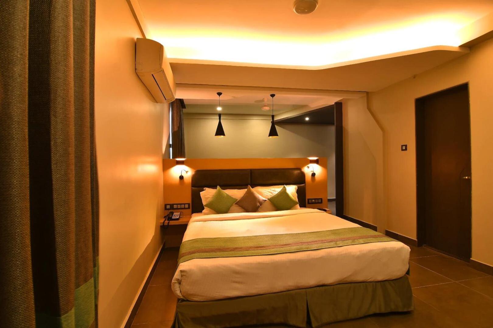 Hotel The Cent Hyderabad