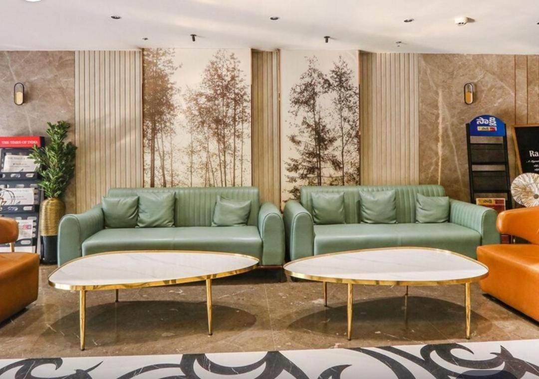 Blossoms Rooms Hotel Dunkin Grand- Beside Care Hospital- Banjara Hills- 20 Percent Off On Spa- 10 Percent Off On Room Service Food Order Hotel Hyderabad