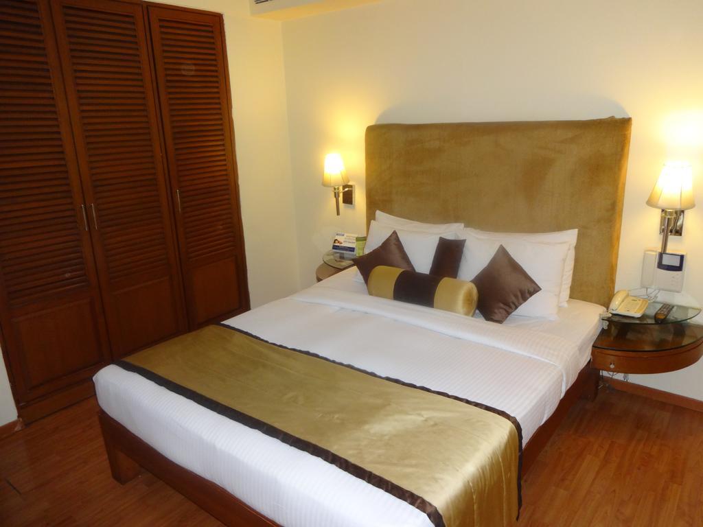 Ohris Banjara Hotel 4*