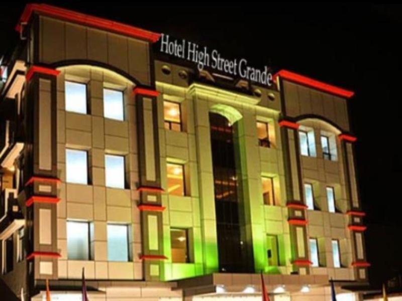 Grand Elite Hotel 3*