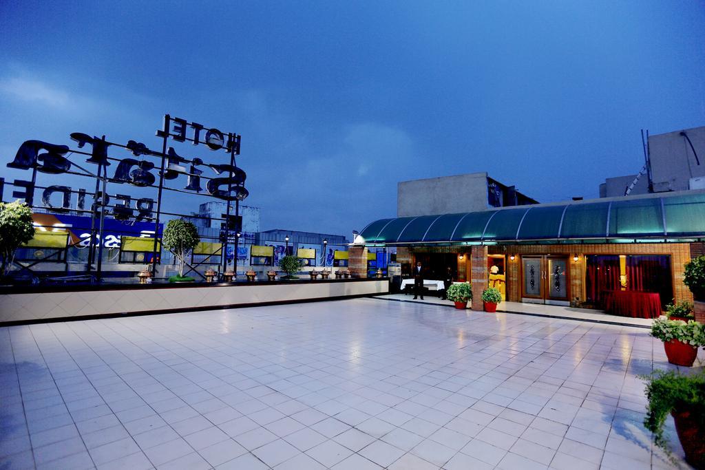 Sitara Paradise Hotel