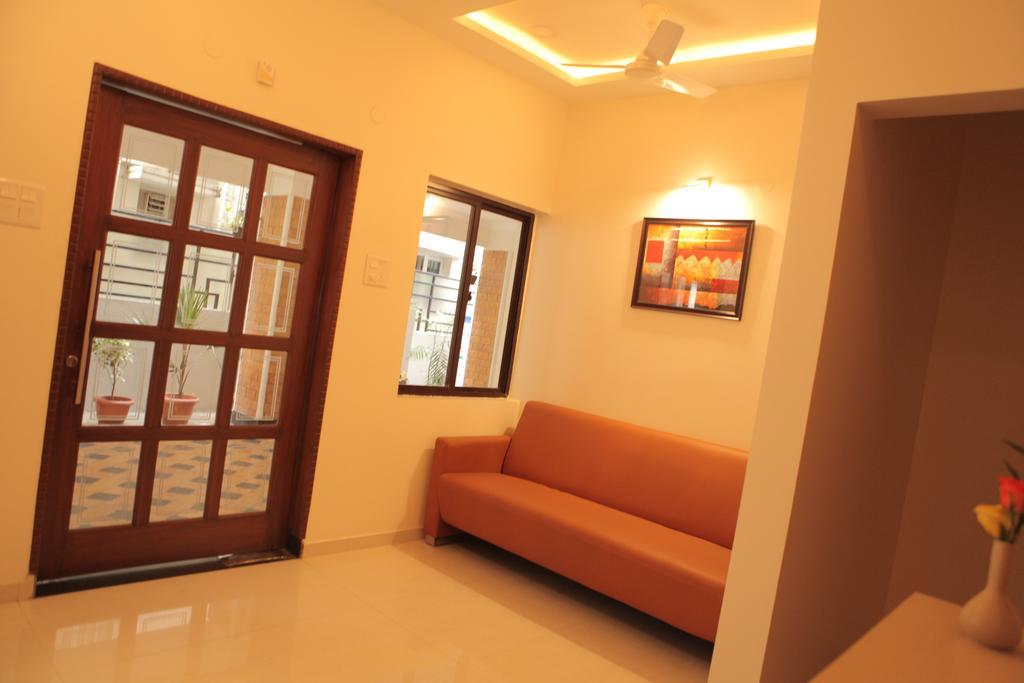 Hotel Our Nest 2*