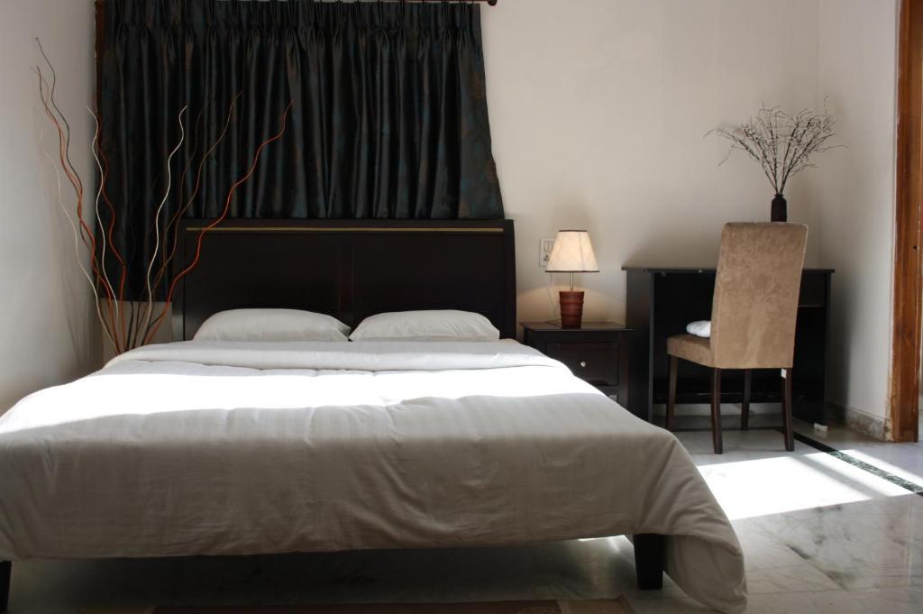 Falconsnest Madhu Kunj Residences * Hyderabad