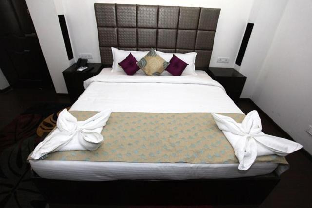 Oyster Airport Hotel