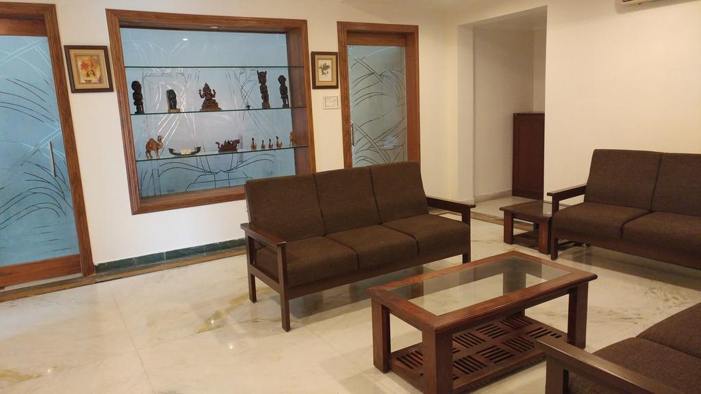 Banjara Hills, Road No 12