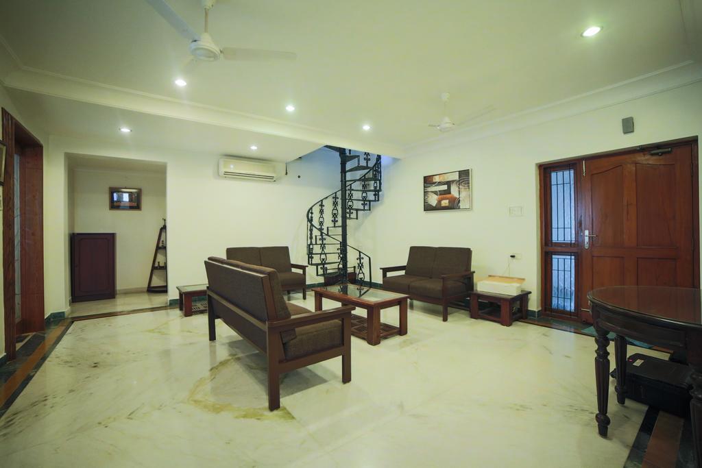 Apartment Banjara Hills, Road No 12 Hyderabad