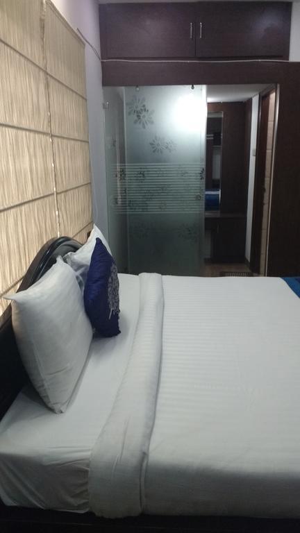 Apartment Hitech Shilparamam
