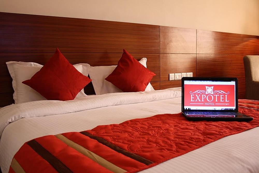 Expotel Hotel 4*