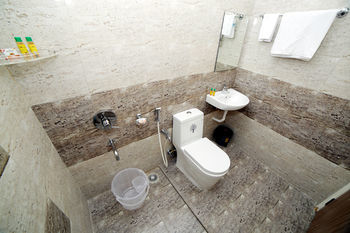Oyo 14500 Hill View 3*