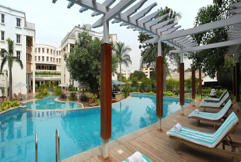 Hotel The Manohar 4*
