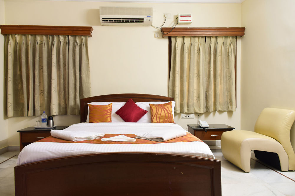 Hotel Zo Banjara Hills Road No 12