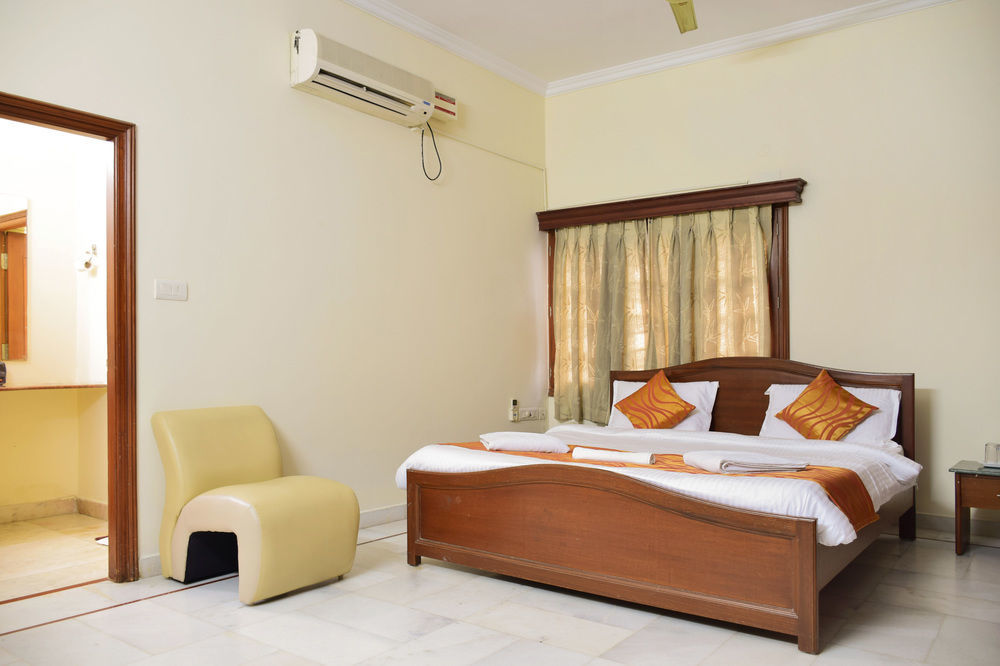 Zo Banjara Hills Road No 12 3* Hyderabad