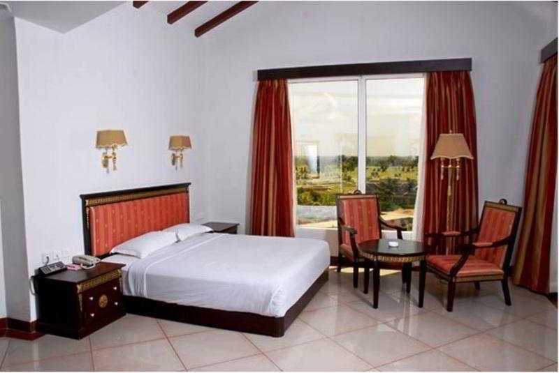 Hotel Pragati 3*
