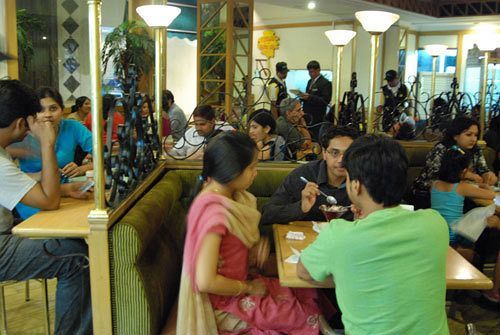 Hotel Oyo 9302 Baseraa Hyderabad