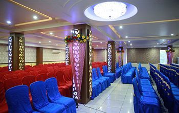 Hotel Oyo 13494 Nakshatra Hyderabad