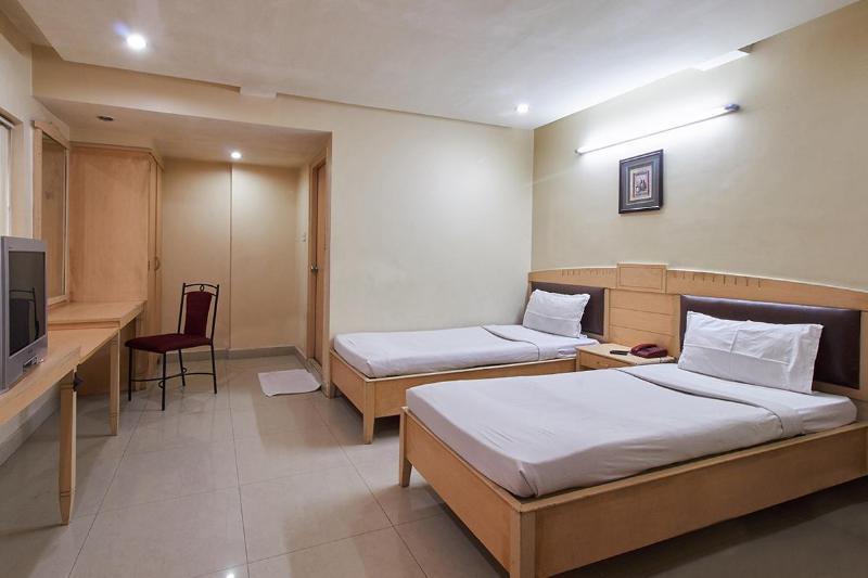 Hotel Padmini Residency 2*