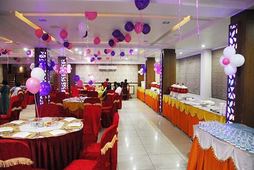 Hotel Oyo 13494 Nakshatra *